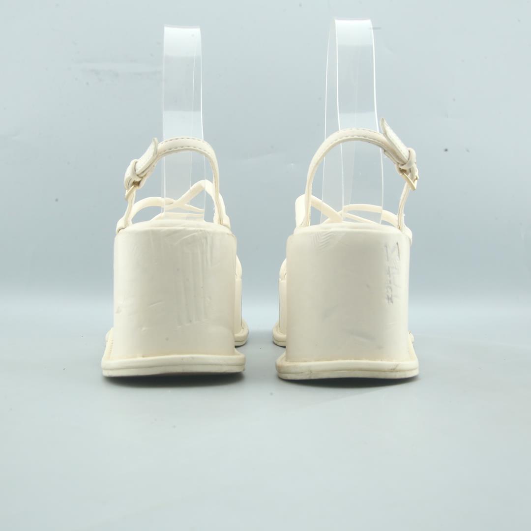 STRADIVARIUS .