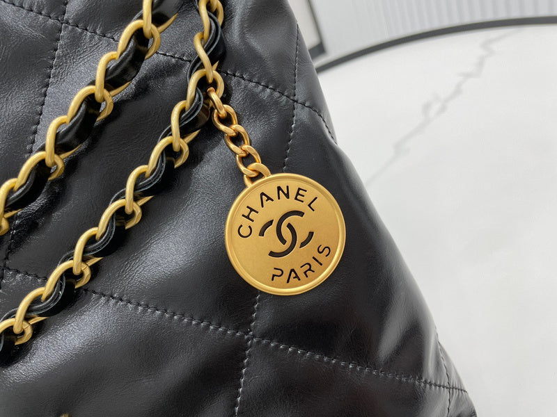 Wellow Bags - Chanel - Bags  - 303