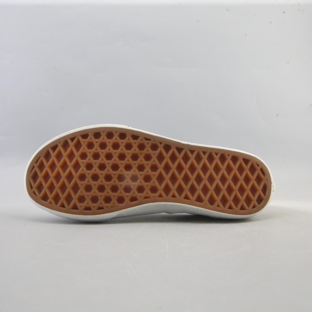 VANS AUTHENTIC
