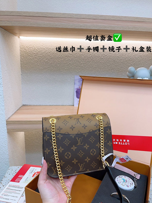 Amelia - LV Bags - 14596