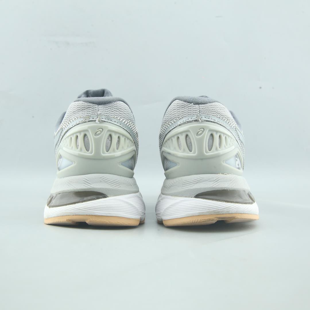 ASICS GEL NIMBUS 20