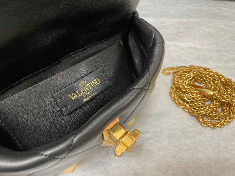 Amelia's Bag Gallery - VEL Bags - 210