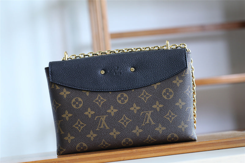 Amelia - LOV Lady Bags - 1674