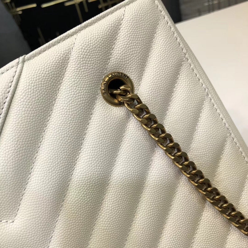 Amelia - YSL Bag - 2298