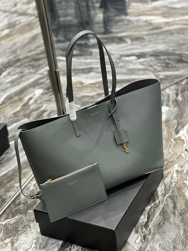 Amelia - YSL Bag - 3943