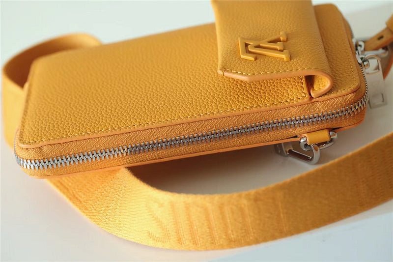 Fan Fashion Lu-Vi bags - 9975