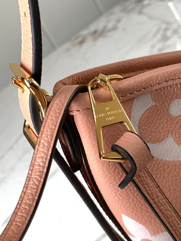 Amelia's Bag Gallery - LOV Bags - 1233