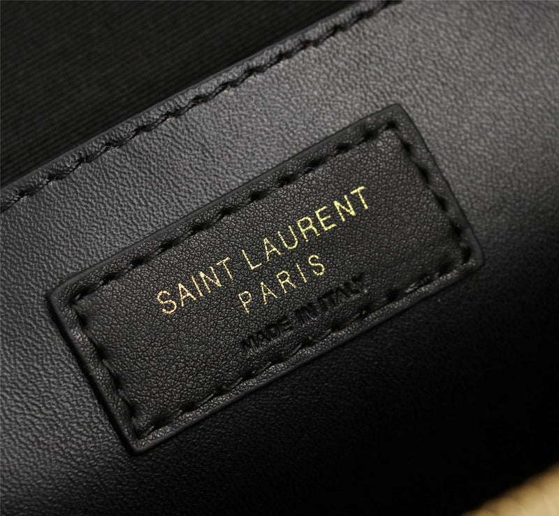 Amelia - YSL Bag - 2886