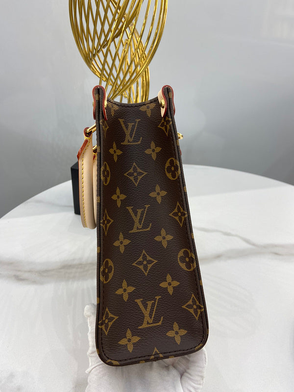 Fan Fashion Lu-Vi bags - 17436