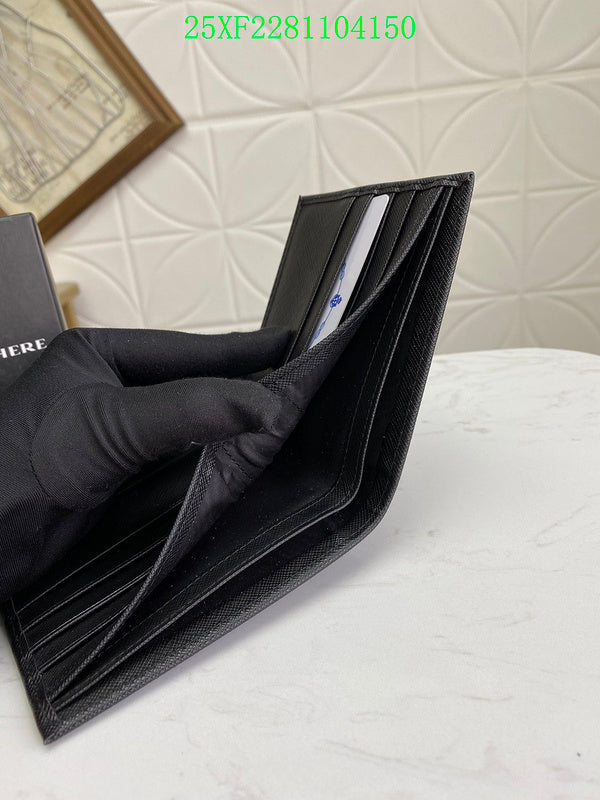 Amelia - PD Wallet - 098
