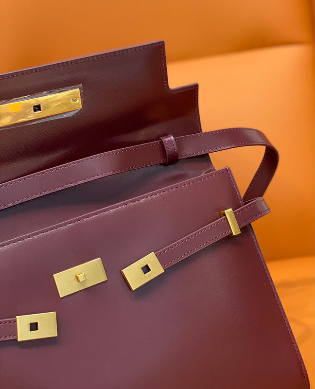 Amelia - YSL Bag - 2082
