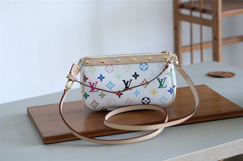 Fan Fashion Lu-Vi bags - 9055