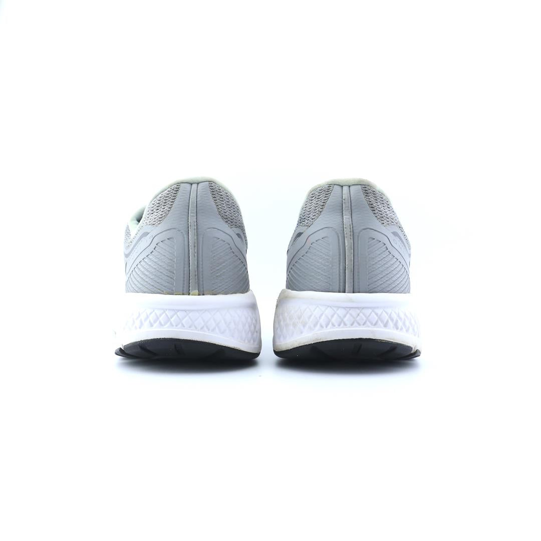 SAUCONY OMNI 19