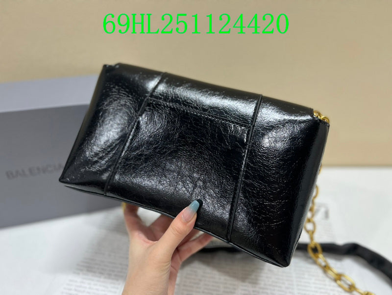 Amelia - BGA Bags - 1992