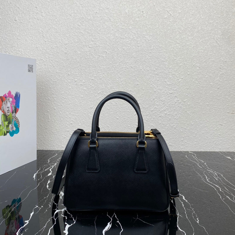 Amelia- PRDA  LUXURY BAGS - 759