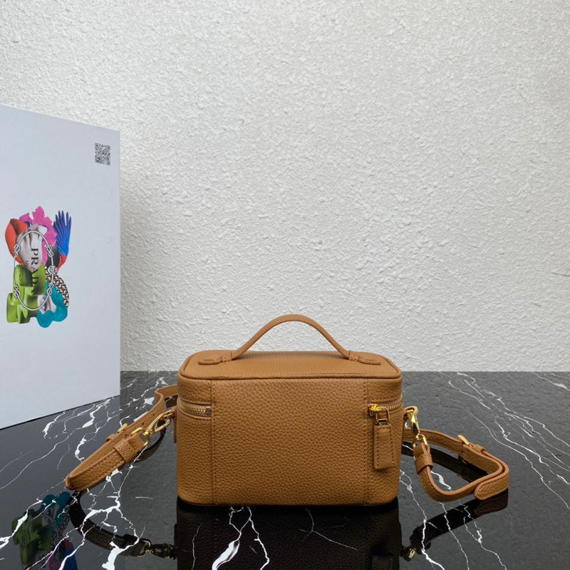 Amelia- PRDA  LUXURY BAGS - 810