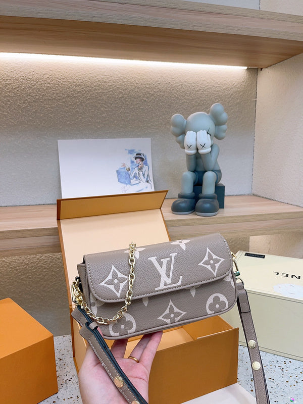 Amelia - LV Bags - 14411
