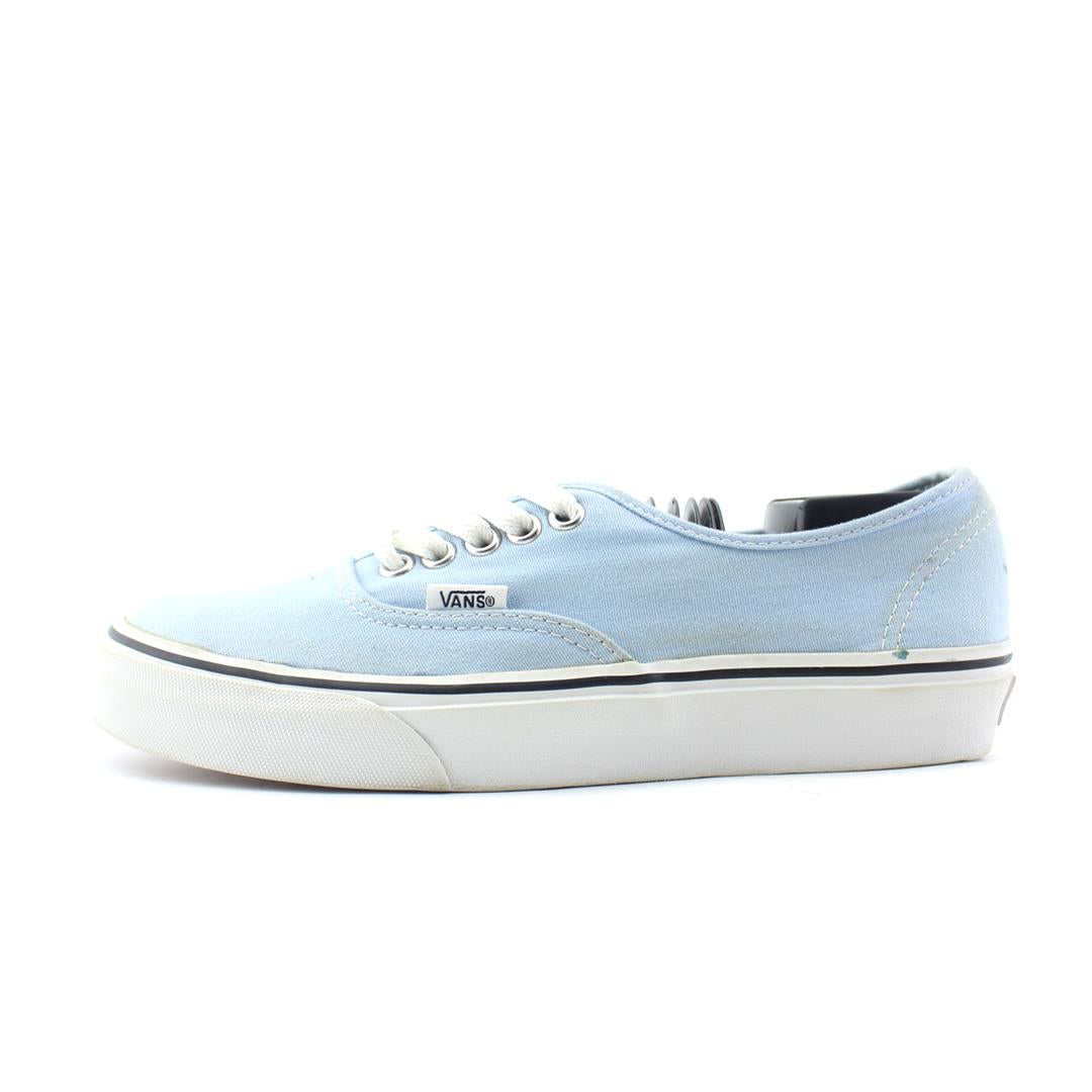 VANS AUTHENTIC
