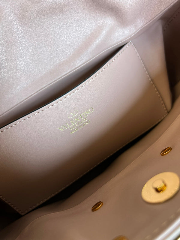 Amelia's Bag Gallery - VEL Bags - 1534