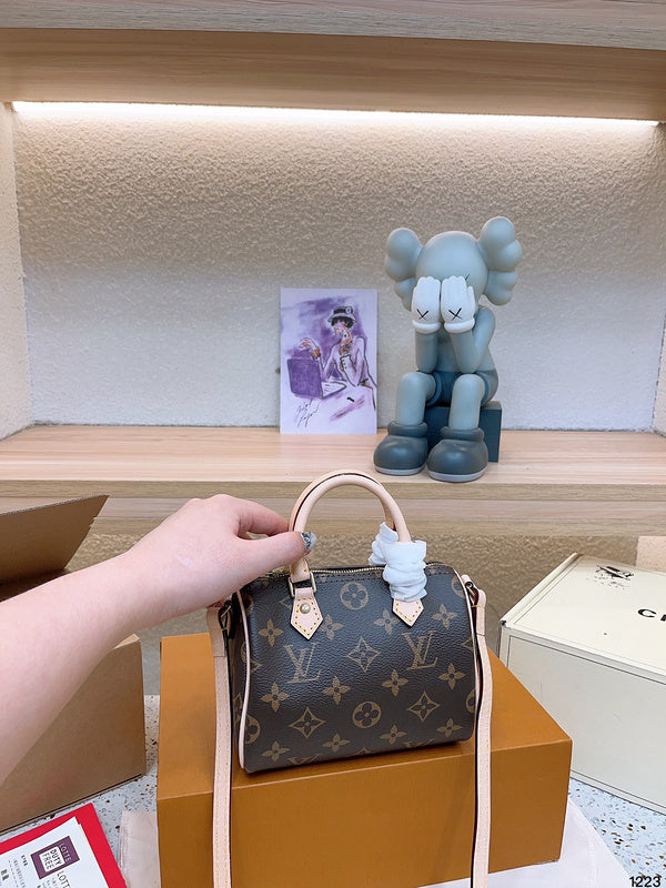 Amelia - LV Bags - 14615