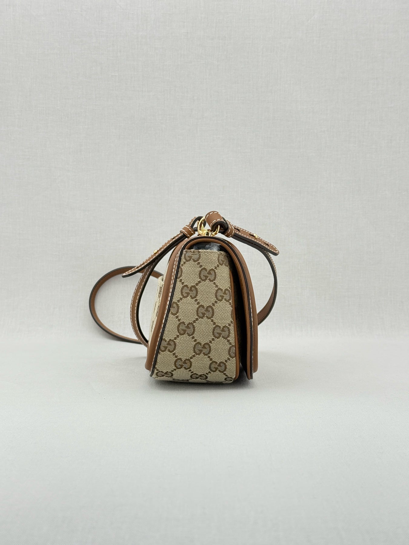 GUCCI Blondie Beige & Brown GG Shoulder Bag