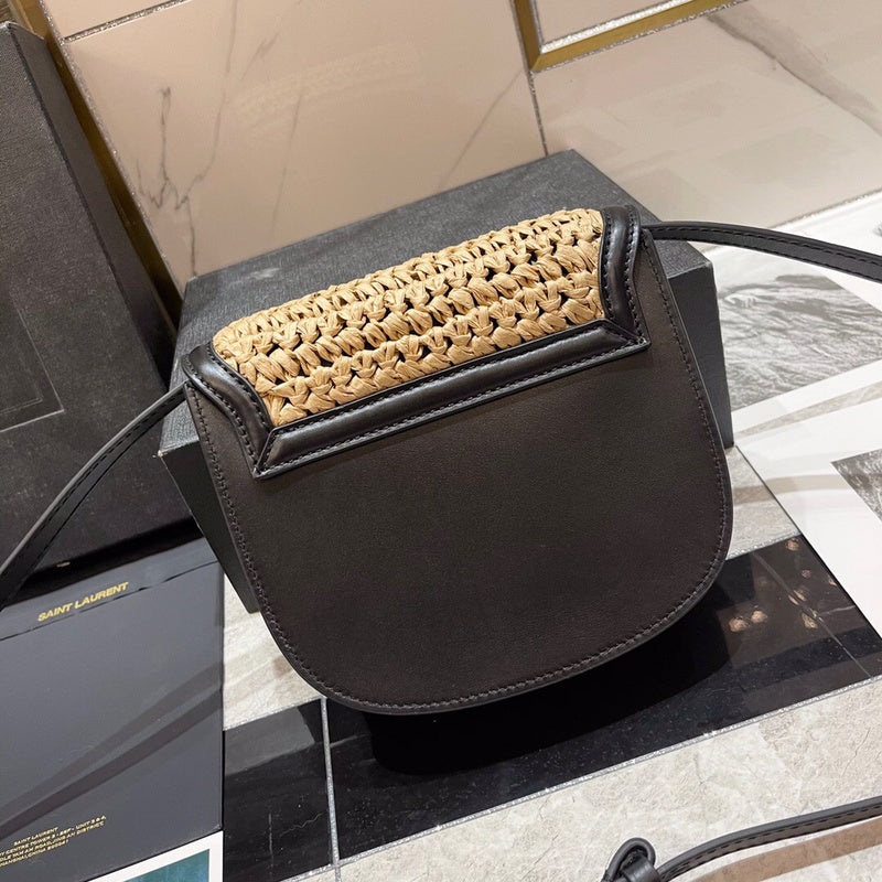 Amelia - YSL Bag - 3676