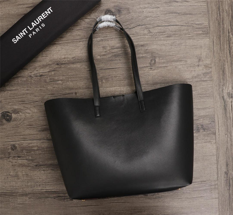 Amelia - YSL Bag - 2832