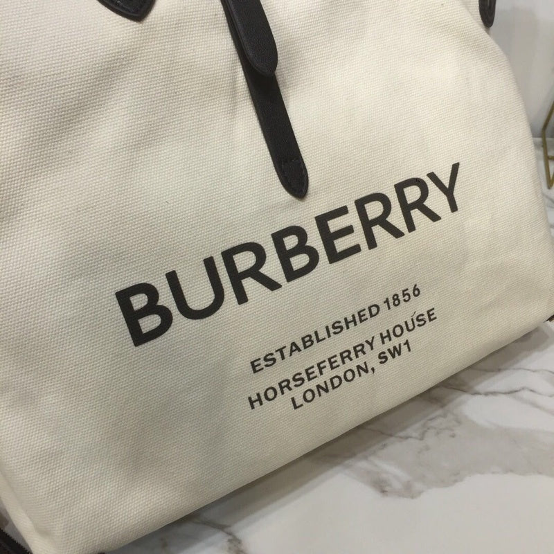 Burberry Bags - Bagsattire   733