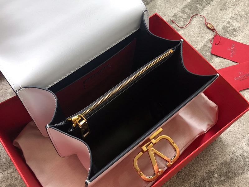 Amelia's Bag Gallery - VEL Bags - 1312