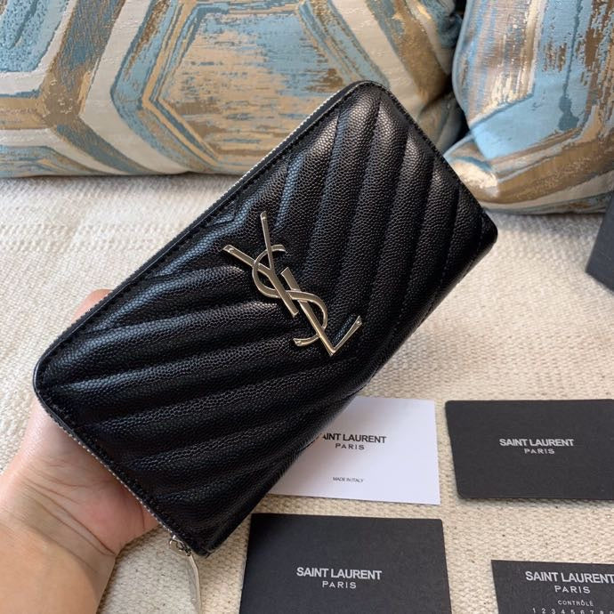 Amelia - YSL Bag - 3773