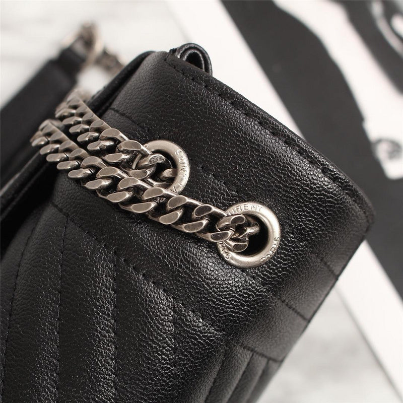 Amelia - YSL Bag - 2819