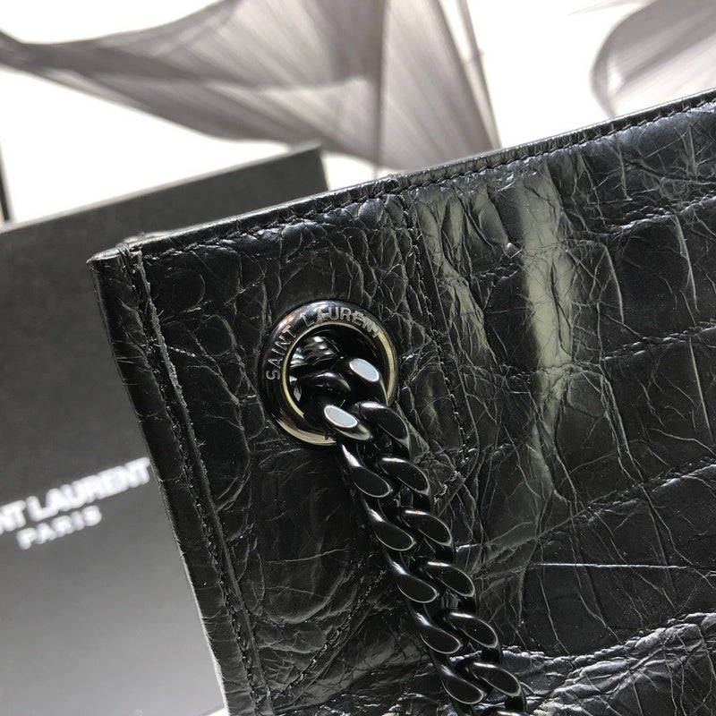 Amelia - YSL Bag - 2345