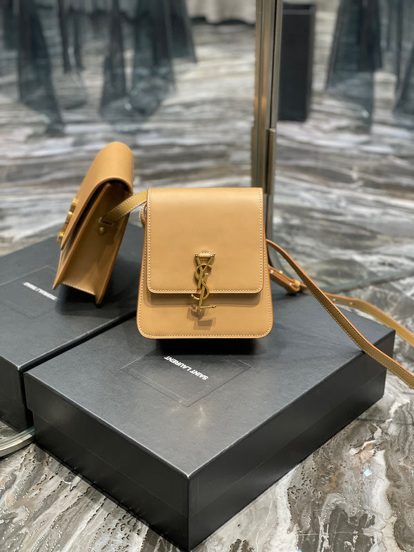 Amelia - YSL Bag - 3912