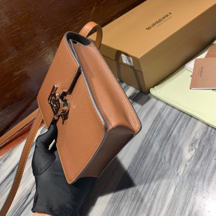 Burberry Bags - Bagsattire   198