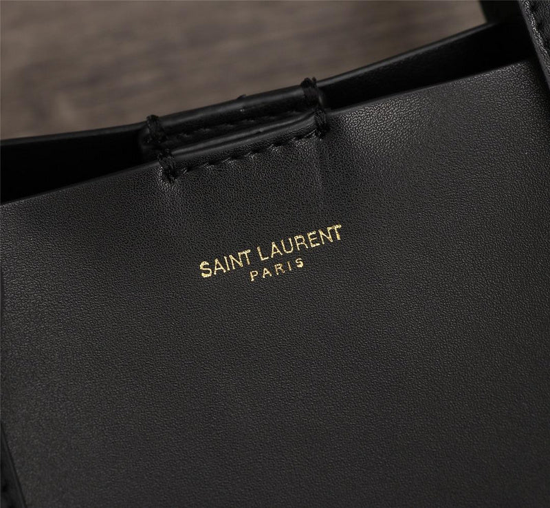 Amelia - YSL Bag - 2832