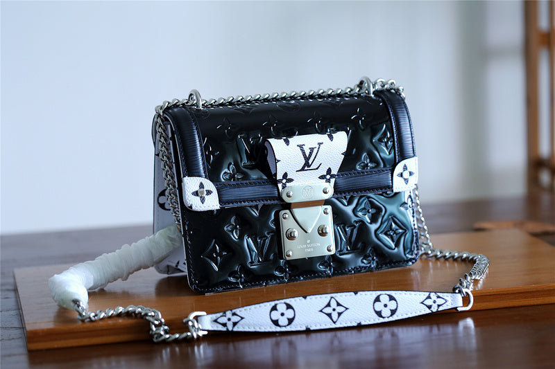 Amelia - LOV Lady Bags - 1846