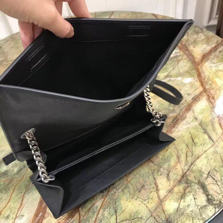 Amelia - YSL Bag - 2617