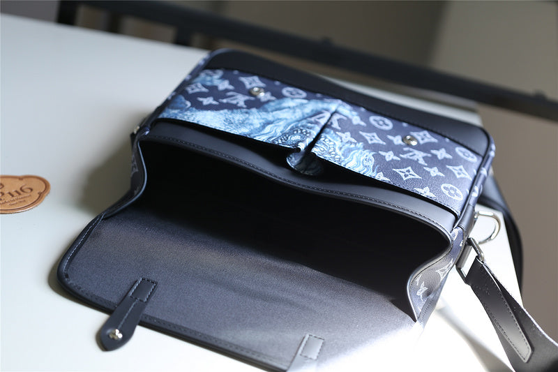 Fan Fashion Lu-Vi bags - 10471