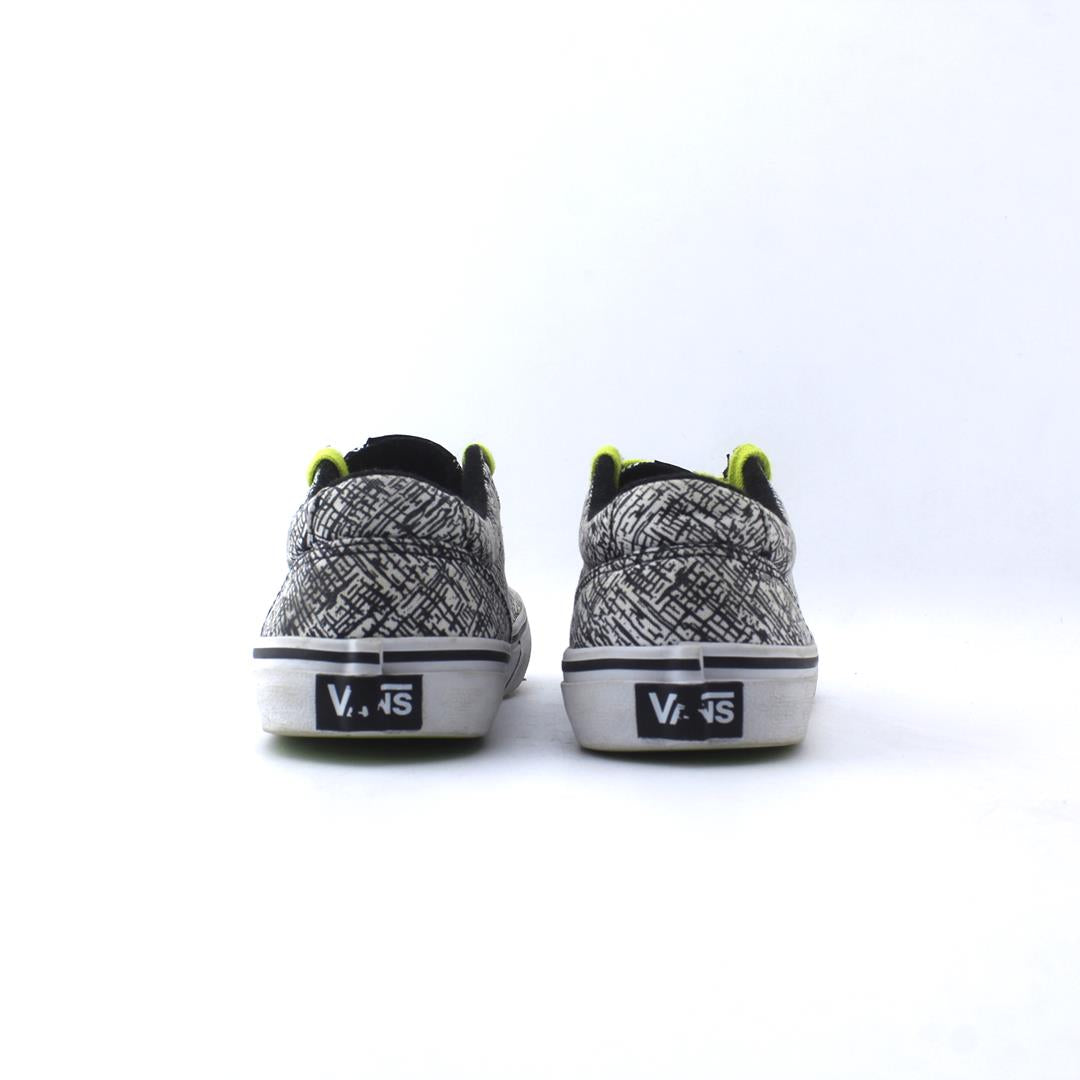 VANS .