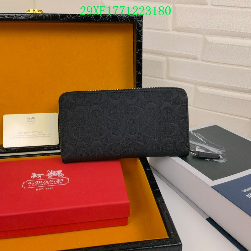 Amelia - CAH Wallet - 065