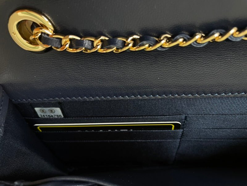 Wellow Bags - Chanel - Bags  - 389