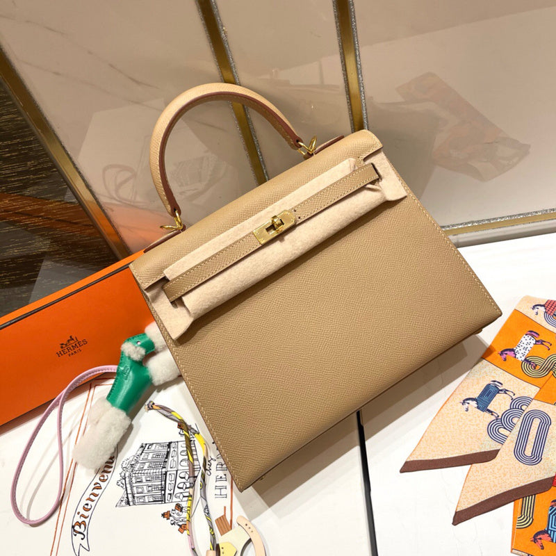 Amelia - HMS Bags - 1703