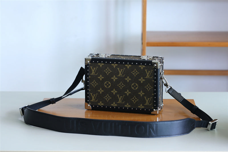 Fan Fashion Lu-Vi bags - 10188