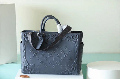 Fan Fashion Lu-Vi bags - 9786