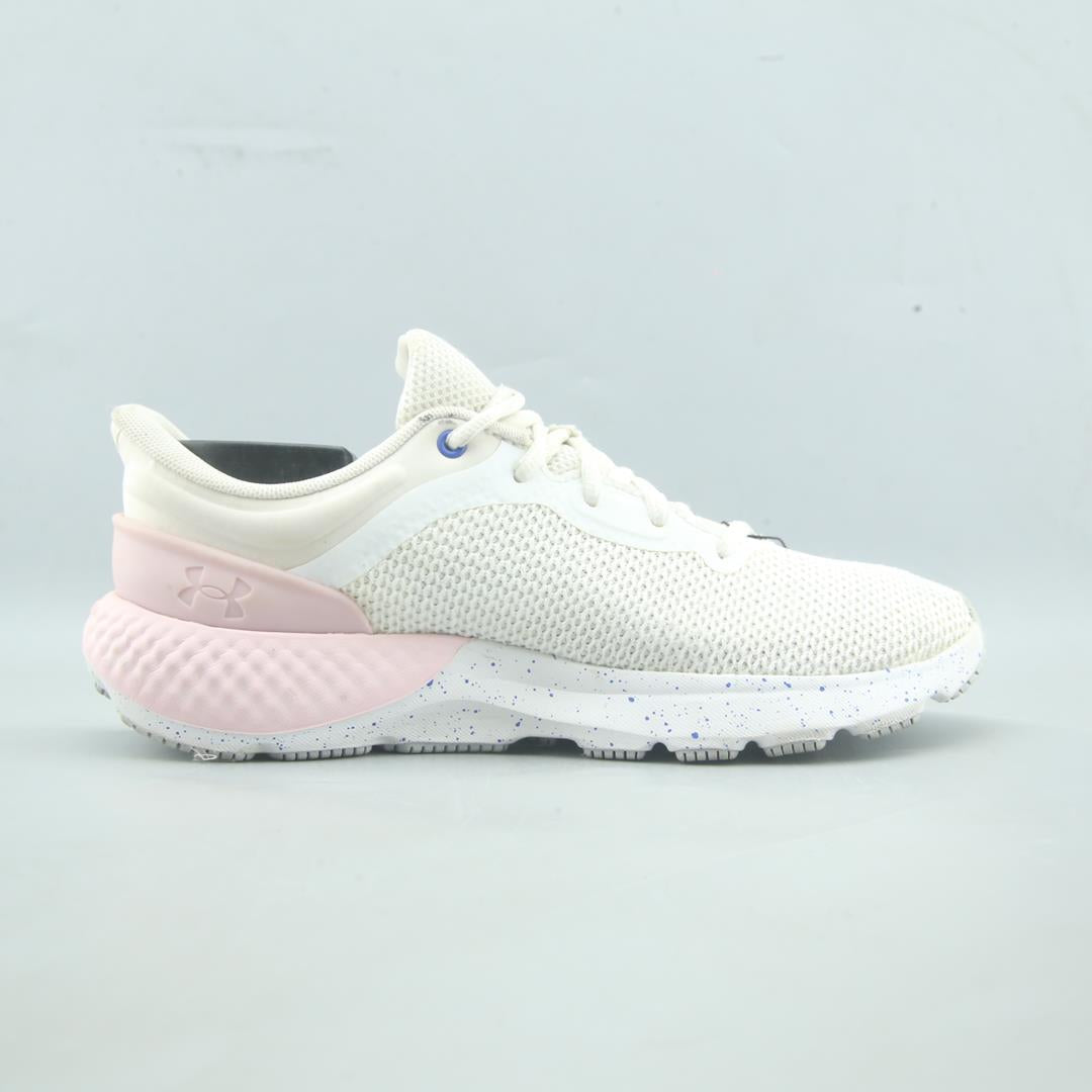 UNDER ARMOUR CHARGED ESCAPE 4