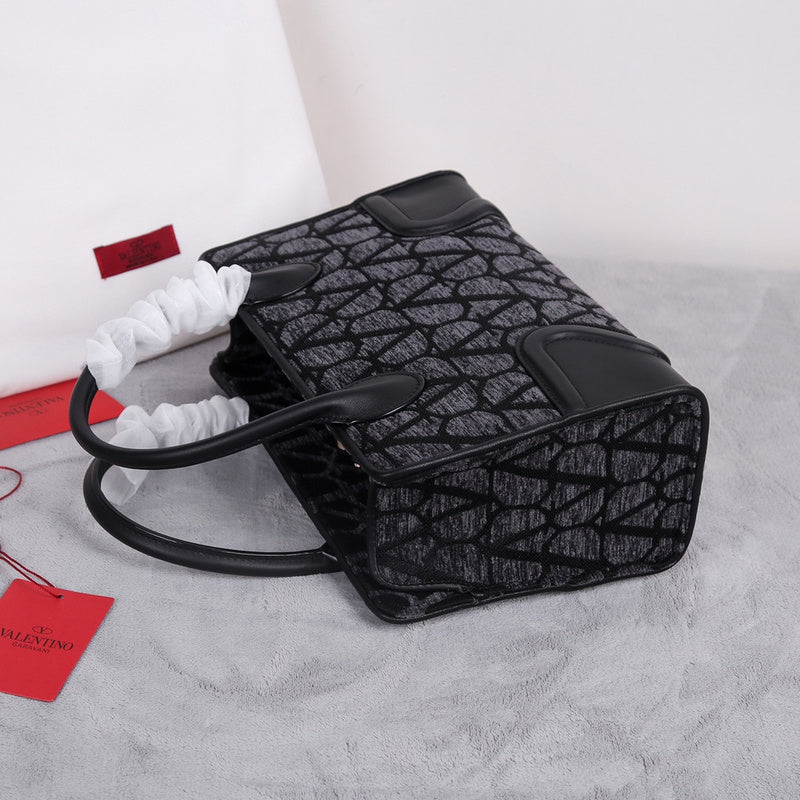 Amelia- VEL WOMEN LUXURY BAGS - 093