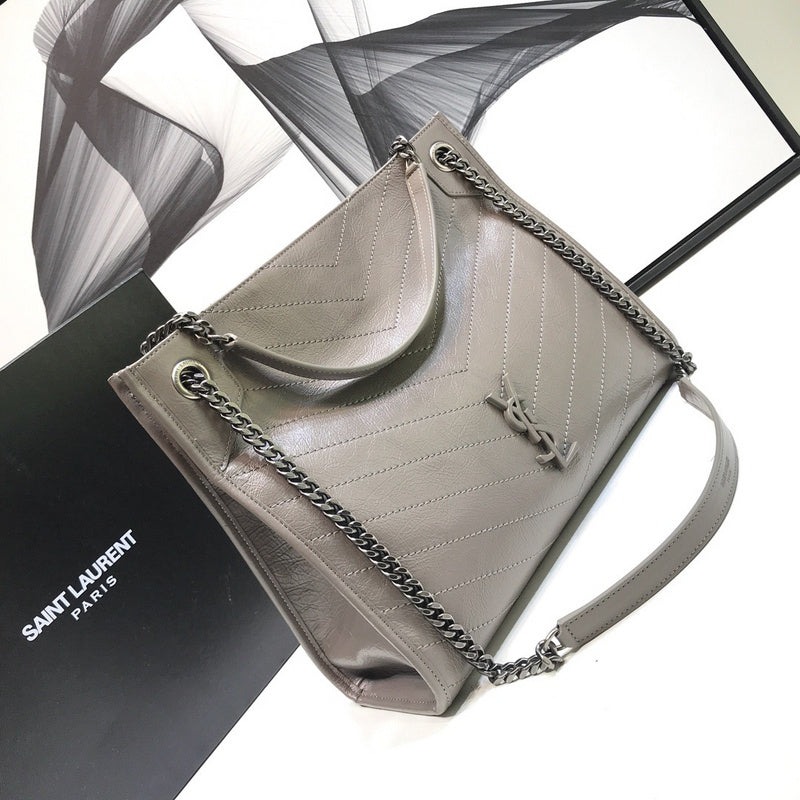 Amelia - YSL Bag - 2340