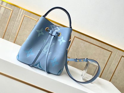 Fan Fashion Lu-Vi bags - 17538