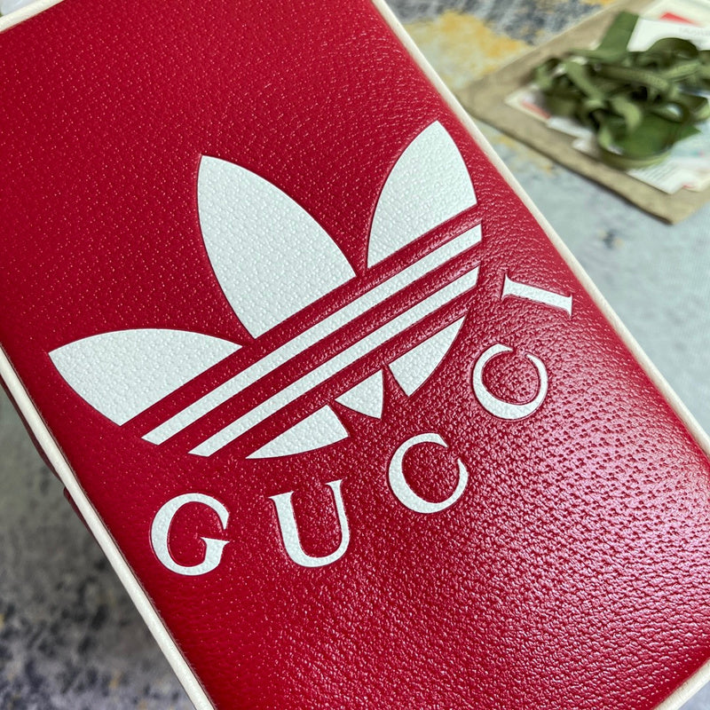 Amelia - GCC Bags - 1973
