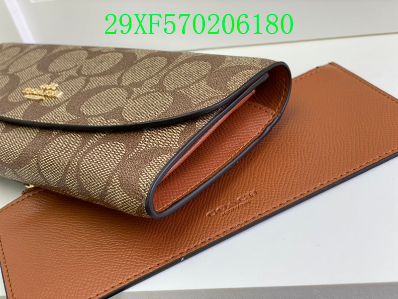 Amelia - CAH Wallet - 050